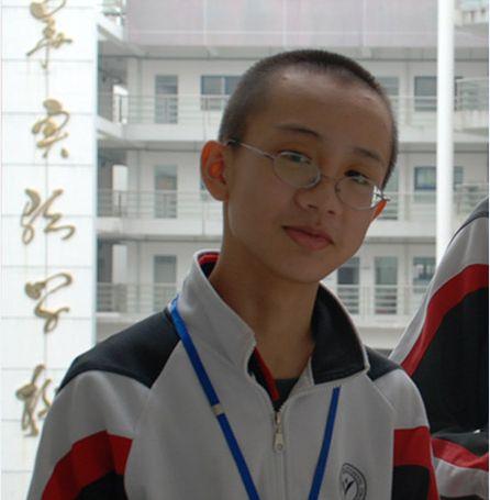魔角石墨烯高温超导争议，凝聚态物理破局新径